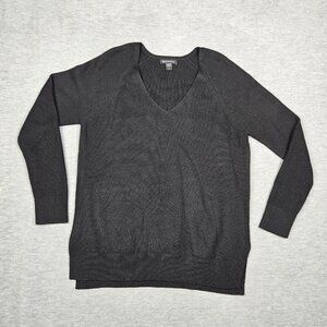 Athleta V-neck Black Long Sleeve Ribbed Sweater Size M